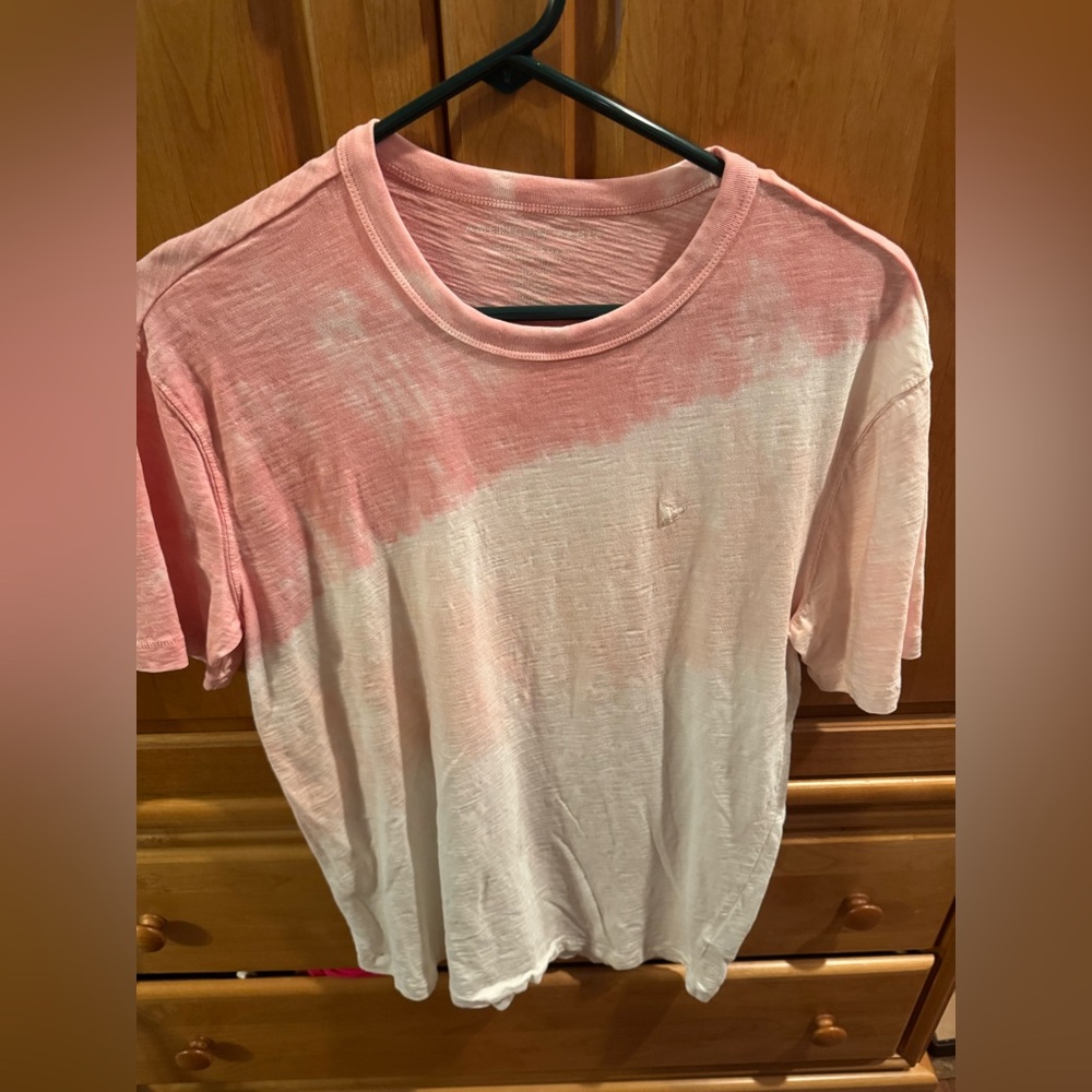 American Eagle Outfitters Pink Dip-Dye Short Sleeve Tee